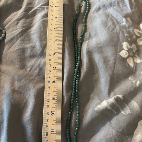 Green Jade Lotus Pendant Necklace - Picture 10 of 10